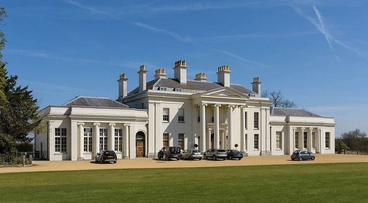 17038073129 2b457ec53c c